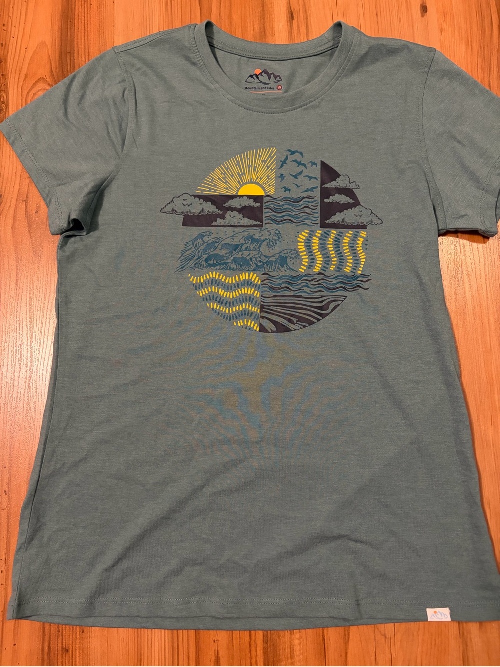 Women's Short Sleeve Graphic Tee - Slate Green